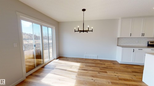 16 Nectar Wynd, St. Albert, AB - Indoor Photo Showing Kitchen