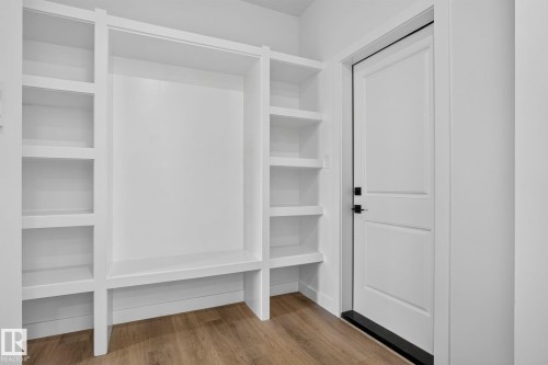 49 Elliott Wynd, Fort Saskatchewan, AB - Indoor With Storage