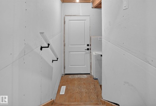 49 Elliott Wynd, Fort Saskatchewan, AB - Indoor Photo Showing Other Room