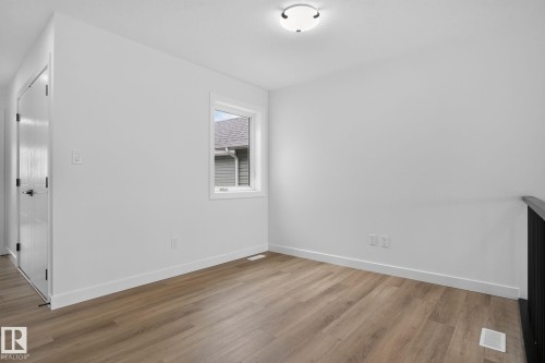 49 Elliott Wynd, Fort Saskatchewan, AB - Indoor Photo Showing Other Room