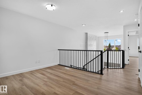 49 Elliott Wynd, Fort Saskatchewan, AB - Indoor Photo Showing Other Room
