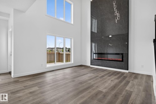 45 Elliott Wynd, Fort Saskatchewan, AB - Indoor With Fireplace