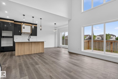 45 Elliott Wynd, Fort Saskatchewan, AB - Indoor Photo Showing Kitchen