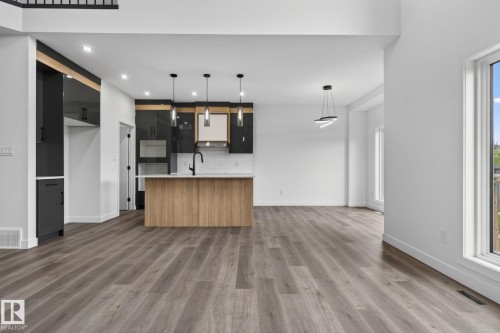 45 Elliott Wynd, Fort Saskatchewan, AB - Indoor Photo Showing Kitchen