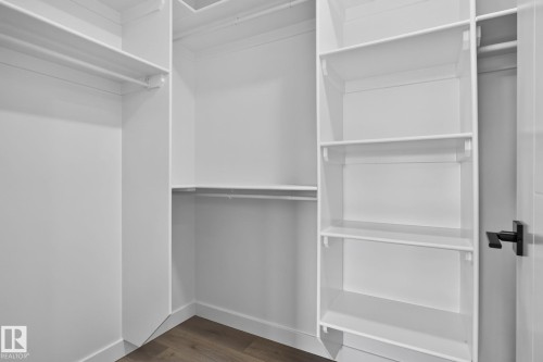 45 Elliott Wynd, Fort Saskatchewan, AB - Indoor With Storage
