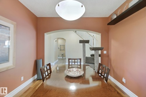 18 Embassy Place, St. Albert, AB - Indoor Photo Showing Dining Room