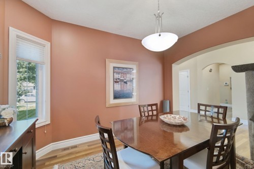 18 Embassy Place, St. Albert, AB - Indoor Photo Showing Dining Room