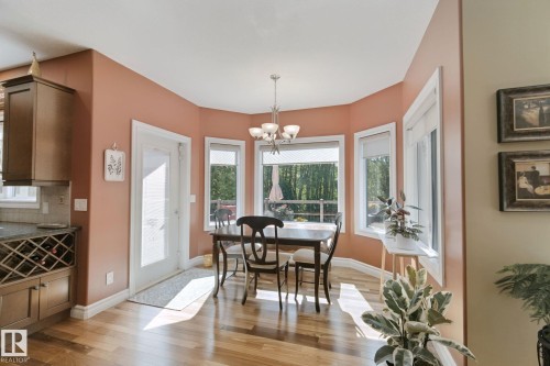 18 Embassy Place, St. Albert, AB - Indoor Photo Showing Dining Room