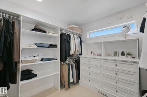 18 Embassy Place, St. Albert, AB - Indoor With Storage