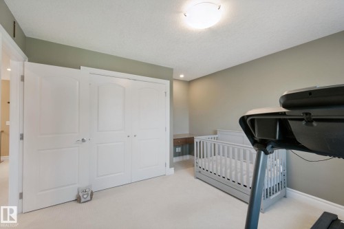 18 Embassy Place, St. Albert, AB - Indoor
