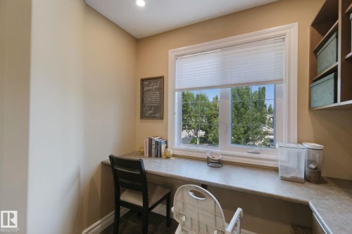 18 Embassy Place, St. Albert, AB - Indoor Photo Showing Office