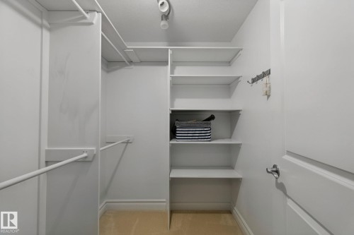 18 Embassy Place, St. Albert, AB - Indoor With Storage