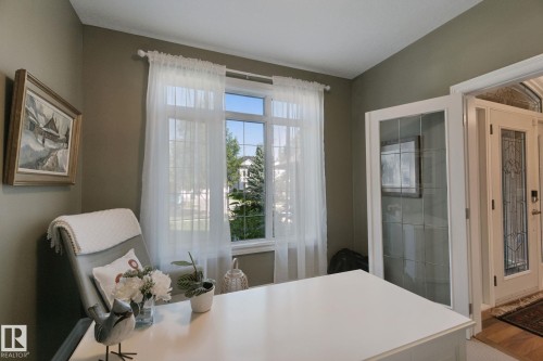 18 Embassy Place, St. Albert, AB - Indoor