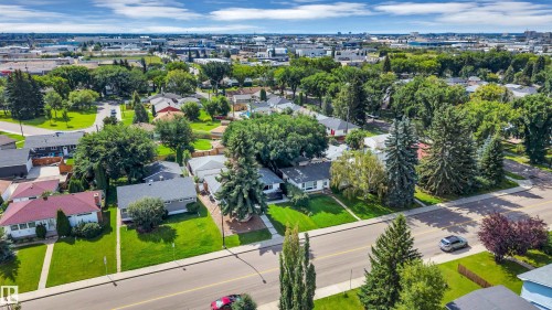 8615 66 Avenue Nw, Edmonton, AB - Outdoor With View