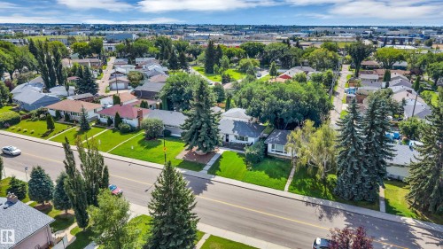 8615 66 Avenue Nw, Edmonton, AB - Outdoor With View