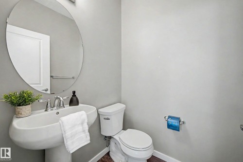 118 Southfork Road, Leduc, AB - Indoor Photo Showing Bathroom