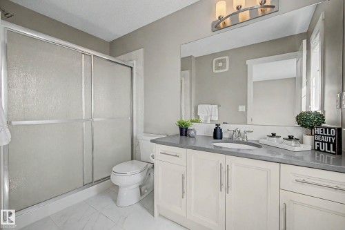 118 Southfork Road, Leduc, AB - Indoor Photo Showing Bathroom