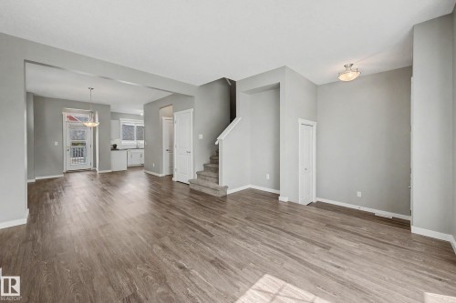 118 Southfork Road, Leduc, AB - Indoor