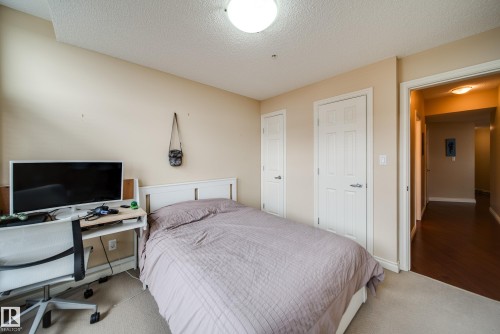 #1301 9020 Jasper Av Nw, Edmonton, AB - Indoor Photo Showing Bedroom