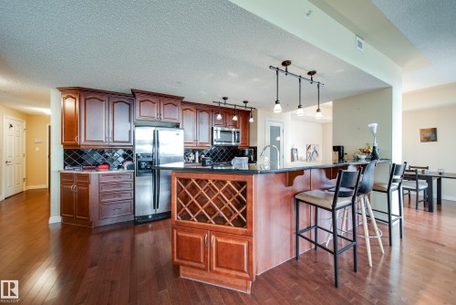 #1301 9020 Jasper Av Nw, Edmonton, AB - Indoor Photo Showing Kitchen