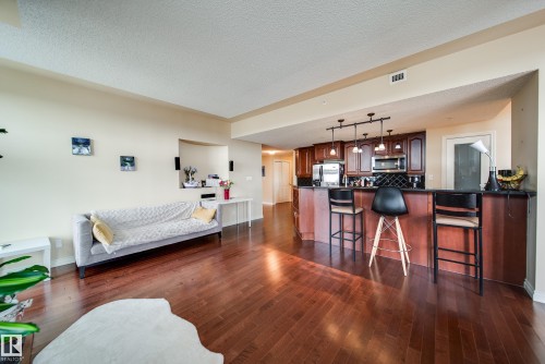 #1301 9020 Jasper Av Nw, Edmonton, AB - Indoor