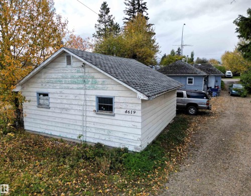 4619 4 Avenue, Edson, AB - Outdoor