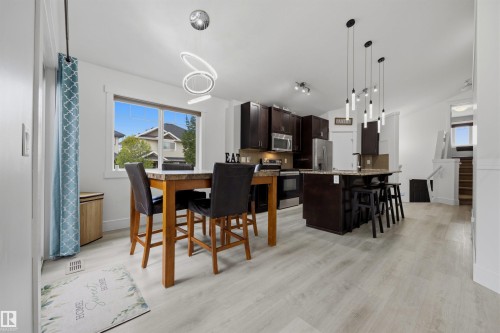 1 Dittrich Avenue, Fort Saskatchewan, AB - Indoor Photo Showing Dining Room