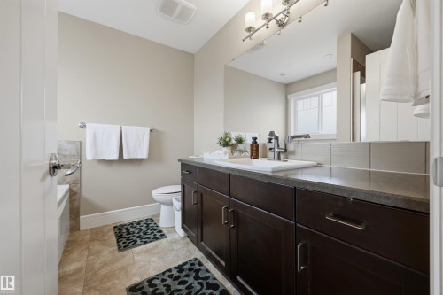 1 Dittrich Avenue, Fort Saskatchewan, AB - Indoor Photo Showing Bathroom