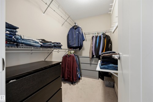 1 Dittrich Avenue, Fort Saskatchewan, AB - Indoor With Storage