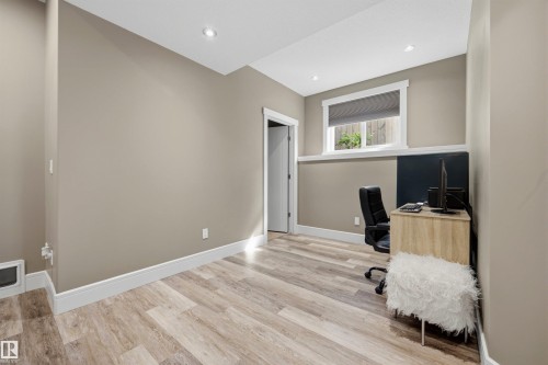 1 Dittrich Avenue, Fort Saskatchewan, AB - Indoor Photo Showing Office