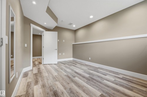 1 Dittrich Avenue, Fort Saskatchewan, AB - Indoor Photo Showing Other Room