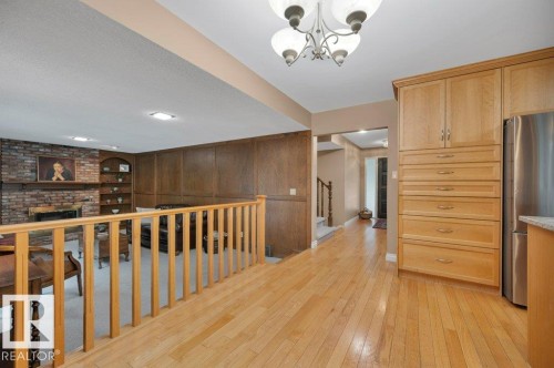 5620 151 Street Nw, Edmonton, AB - Indoor