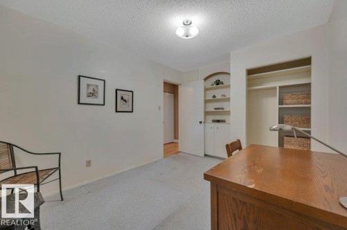 On main floor - 5620 151 Street Nw, Edmonton, AB - Indoor