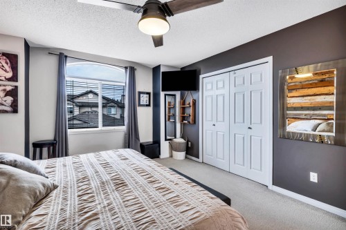 #12 20 Norman Ct, St. Albert, AB - Indoor Photo Showing Bedroom
