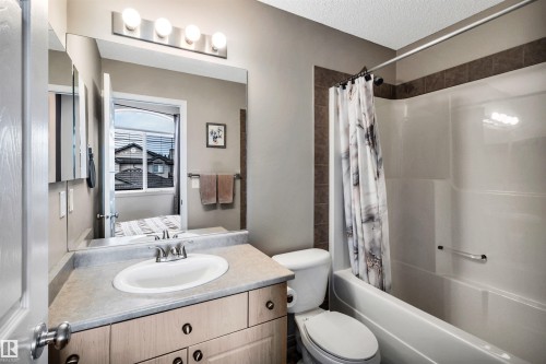#12 20 Norman Ct, St. Albert, AB - Indoor Photo Showing Bathroom