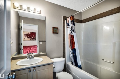 #12 20 Norman Ct, St. Albert, AB - Indoor Photo Showing Bathroom
