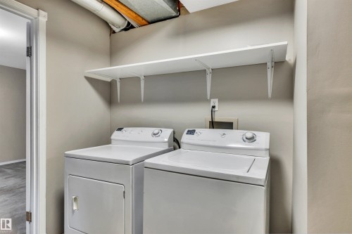 #12 20 Norman Ct, St. Albert, AB - Indoor Photo Showing Laundry Room