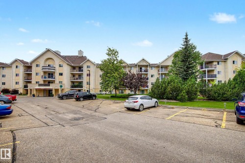 #452 10520 120 Nw, Edmonton, AB - Outdoor