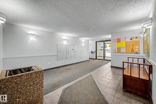 #452 10520 120 Nw, Edmonton, AB - Indoor Photo Showing Other Room