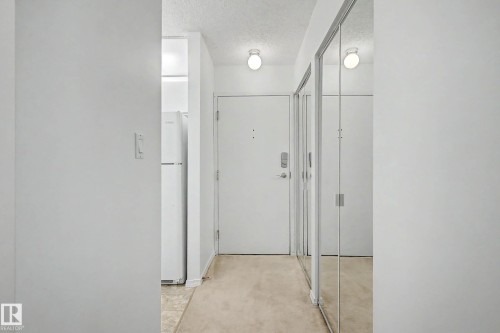 #452 10520 120 Nw, Edmonton, AB - Indoor Photo Showing Other Room