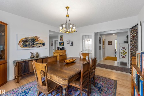 #205 9131 99 St Nw, Edmonton, AB - Indoor Photo Showing Dining Room