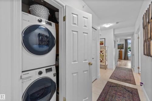 #205 9131 99 St Nw, Edmonton, AB - Indoor Photo Showing Laundry Room