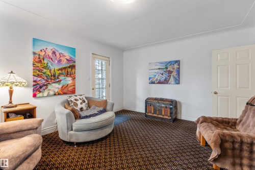 #205 9131 99 St Nw, Edmonton, AB - Indoor