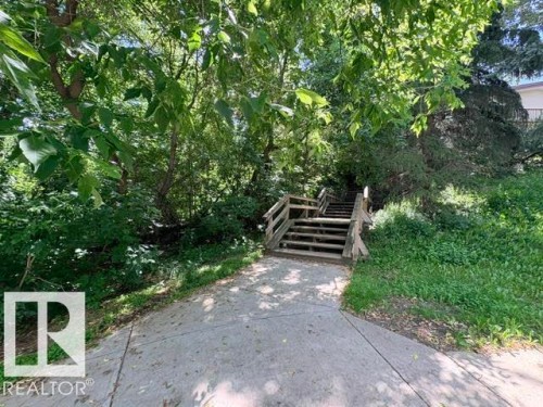 #205 9131 99 St Nw, Edmonton, AB - Outdoor