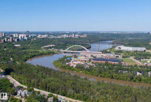 #205 9131 99 St Nw, Edmonton, AB - Outdoor With View