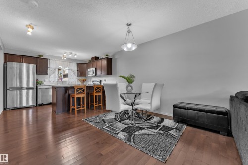 3036 Arthurs Crescent Sw, Edmonton, AB - Indoor