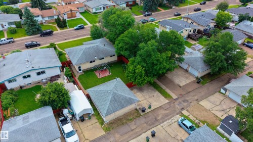 7120 139 Avenue Nw, Edmonton, AB - Outdoor With View