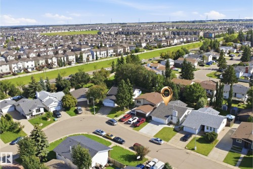 Residential property situated on a cul-de-sac - 3515 20 Ave Nw, Edmonton, AB - Outdoor With View