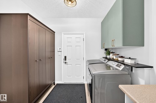 823 77 Street Sw, Edmonton, AB - Indoor Photo Showing Laundry Room
