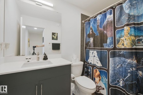 409 32 Street Sw, Edmonton, AB - Indoor Photo Showing Bathroom